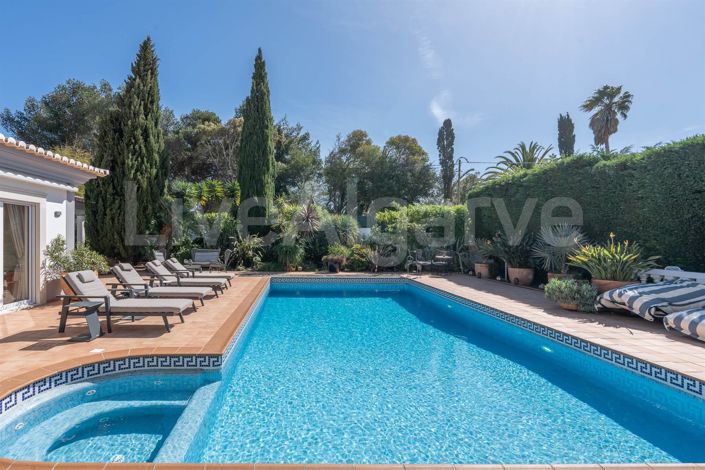 Image No.41-5 Bed House for sale