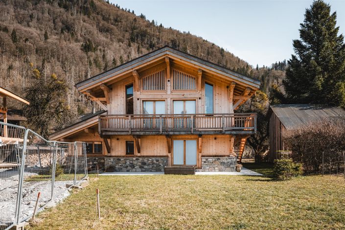 Image No.21-3 Bed House for sale