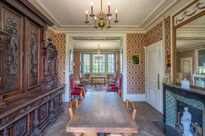 Image No.2-8 Bed House for sale