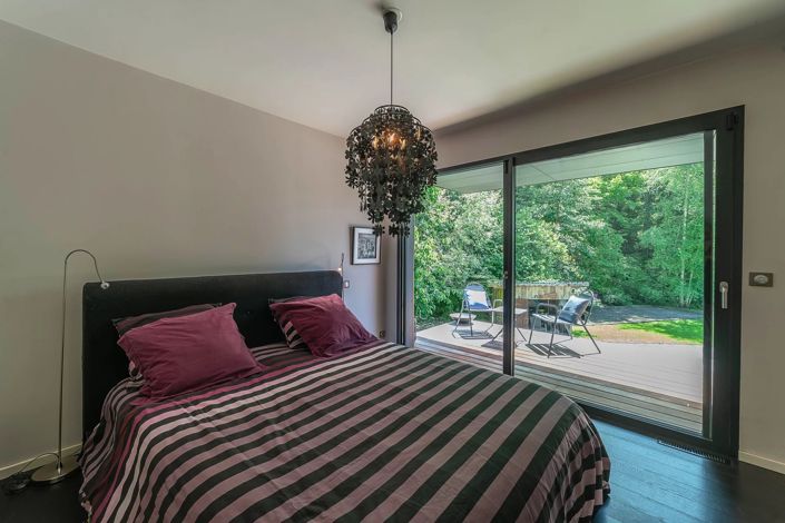 Image No.8-4 Bed House for sale