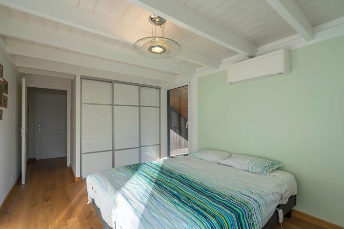 Image No.10-5 Bed House for sale