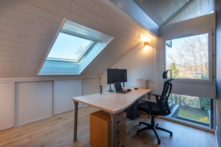 Image No.13-5 Bed House for sale