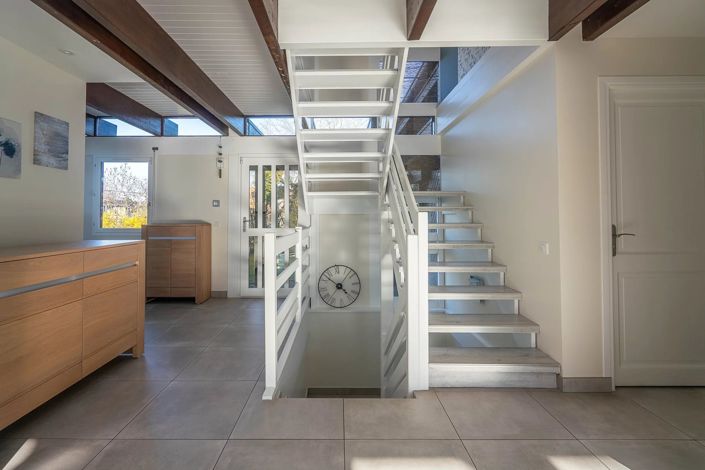 Image No.4-5 Bed House for sale