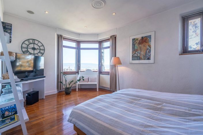 Image No.17-5 Bed House for sale