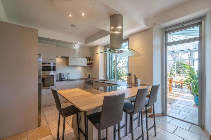 Image No.4-5 Bed House for sale