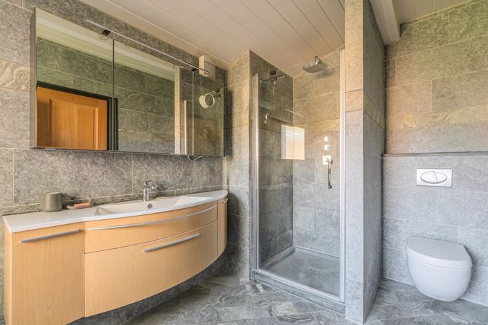 Image No.22-4 Bed House for sale