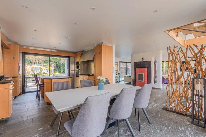 Image No.23-4 Bed House for sale