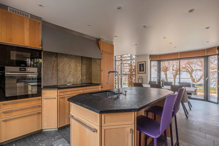 Image No.27-4 Bed House for sale