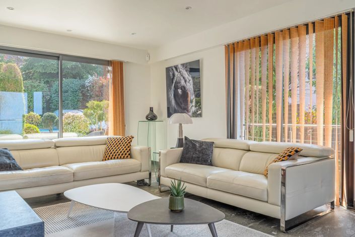 Image No.32-4 Bed House for sale