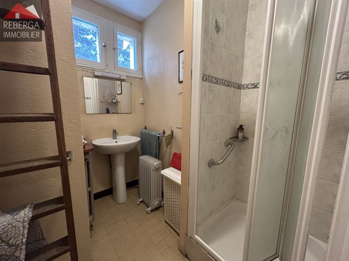 Image No.11-2 Bed House for sale