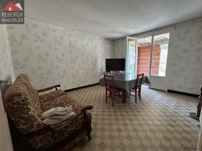 Image No.7-2 Bed House for sale