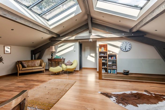 Image No.12-4 Bed House for sale