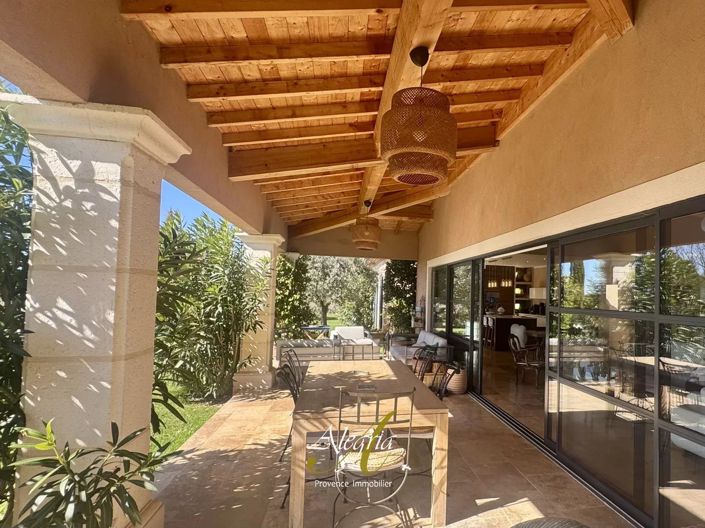 Image No.27-4 Bed House for sale