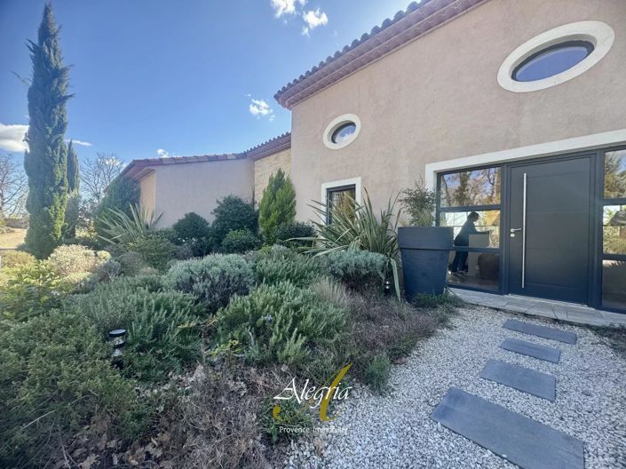 Image No.6-4 Bed House for sale