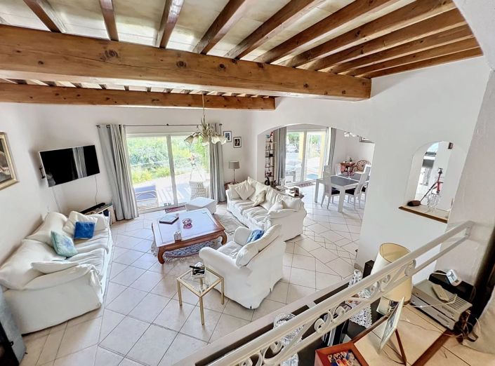 Image No.11-3 Bed House for sale