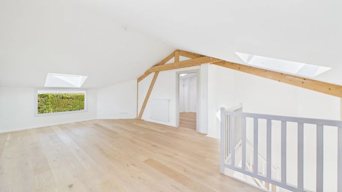 Image No.13-5 Bed House for sale