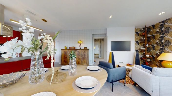 Image No.3-5 Bed House for sale