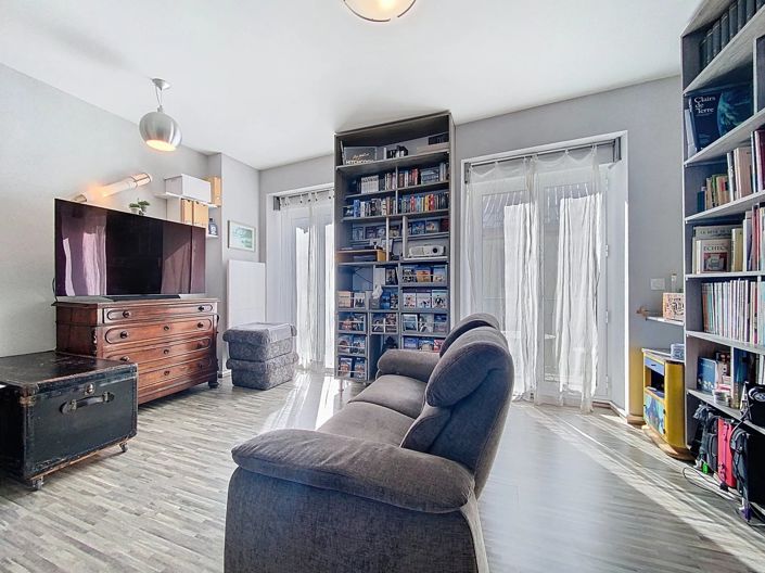 Image No.5-3 Bed House for sale