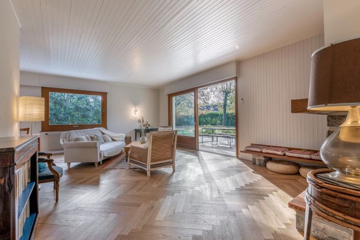 Image No.11-4 Bed House for sale