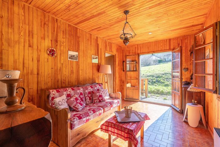 Image No.4-2 Bed House for sale