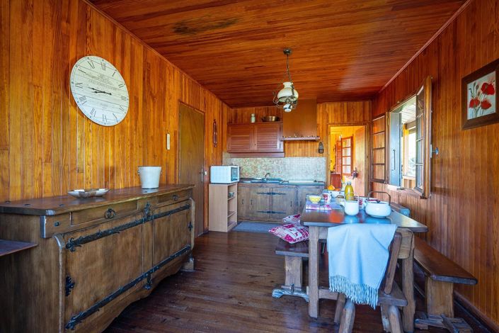 Image No.5-2 Bed House for sale