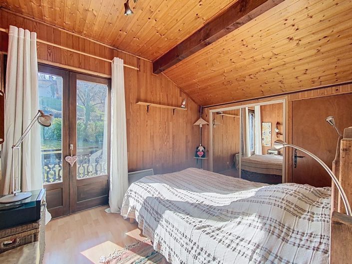 Image No.16-4 Bed House for sale