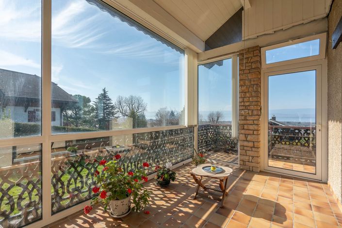 Image No.20-7 Bed House for sale