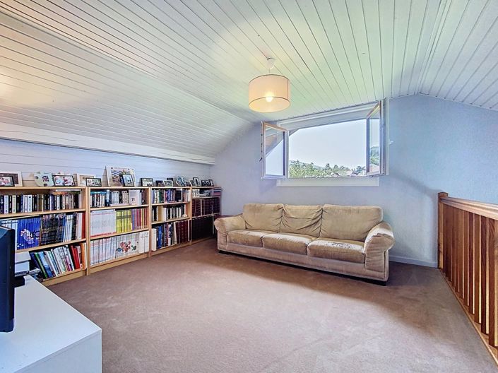 Image No.11-Maison de 5 chambres à vendre à Neuvecelle