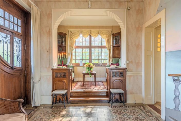 Image No.5-7 Bed House for sale