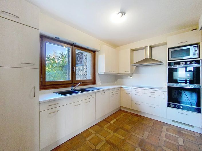 Image No.5-Maison de 5 chambres à vendre à Publier