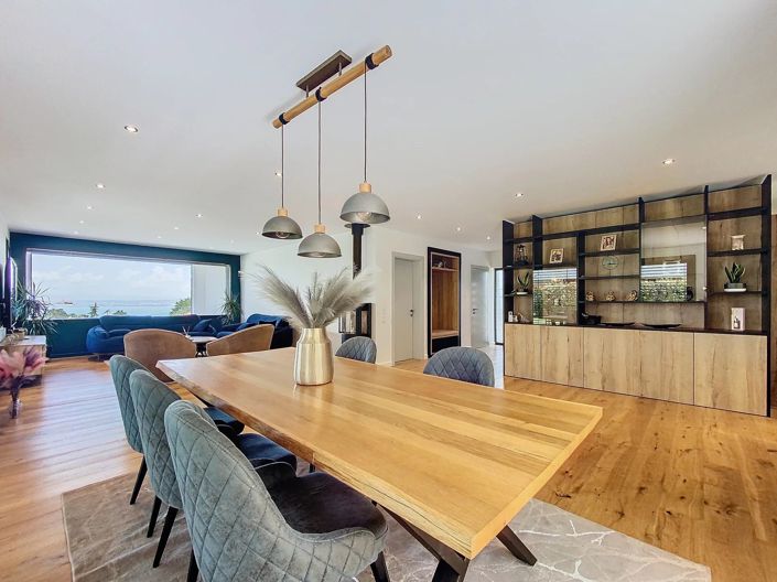 Image No.2-Maison de 5 chambres à vendre à Neuvecelle