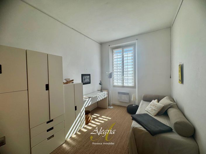 Image No.18-Maison de 8 chambres à vendre à Aups