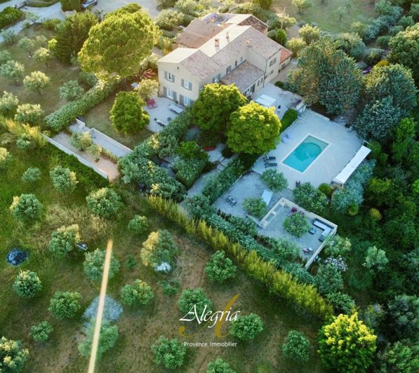 Image No.35-Maison de 8 chambres à vendre à Aups