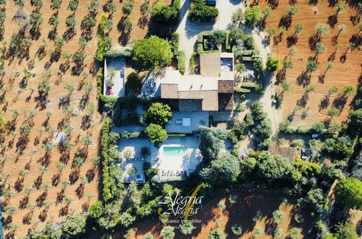 Image No.38-8 Bed House for sale