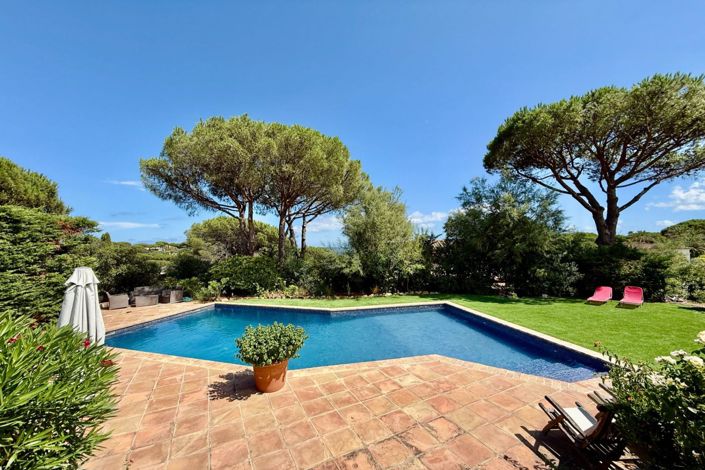 Image No.6-4 Bed House for sale