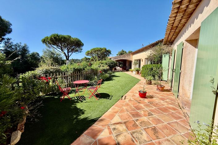 Image No.9-4 Bed House for sale