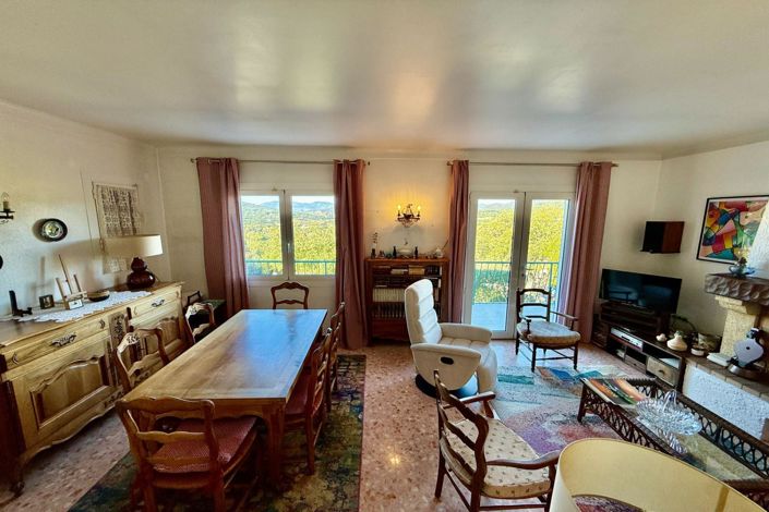 Image No.11-4 Bed House for sale