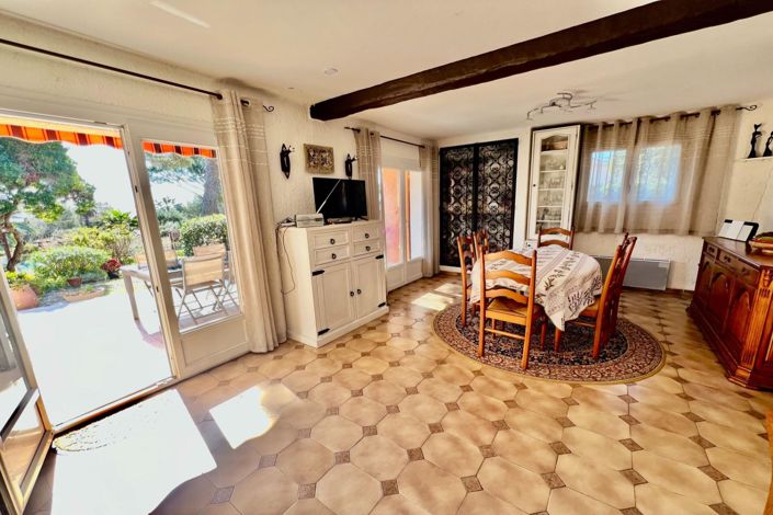 Image No.12-3 Bed House for sale