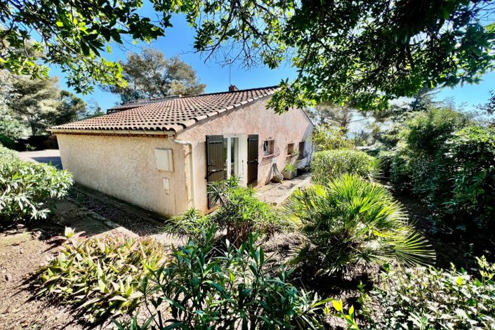 Image No.8-3 Bed House for sale