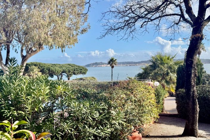 Image No.7-2 Bed House for sale