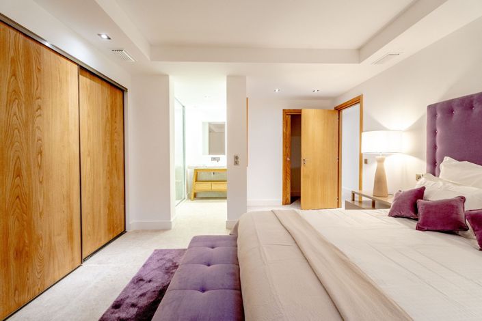 Image No.11-4 Bed House for sale