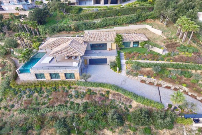 Image No.2-5 Bed House for sale