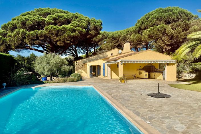 Image No.2-4 Bed House for sale