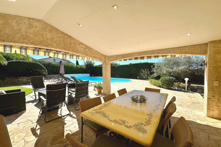 Image No.9-4 Bed House for sale