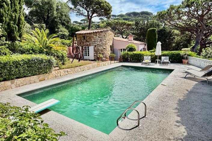 Image No.5-5 Bed House for sale