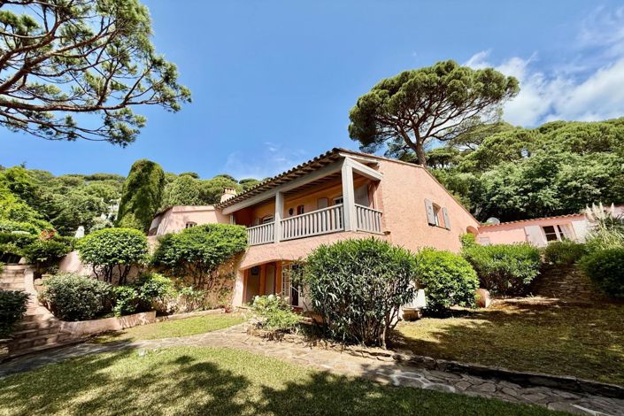 Image No.9-5 Bed House for sale