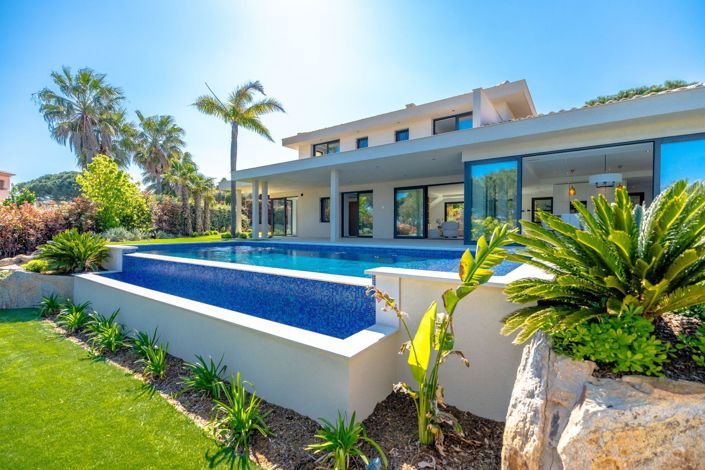 Image No.4-6 Bed House for sale