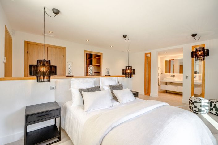 Image No.6-3 Bed House for sale