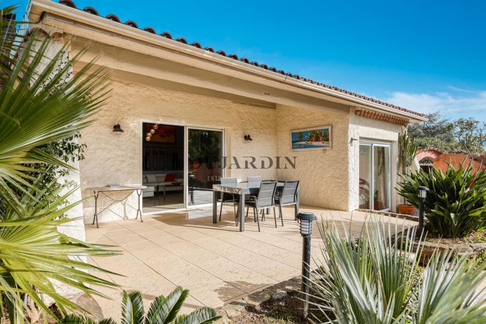 Image No.5-3 Bed House for sale