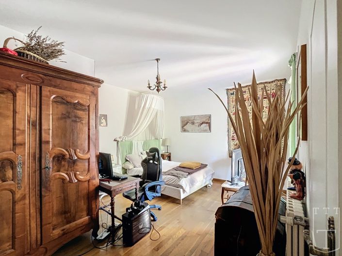 Image No.16-3 Bed House for sale